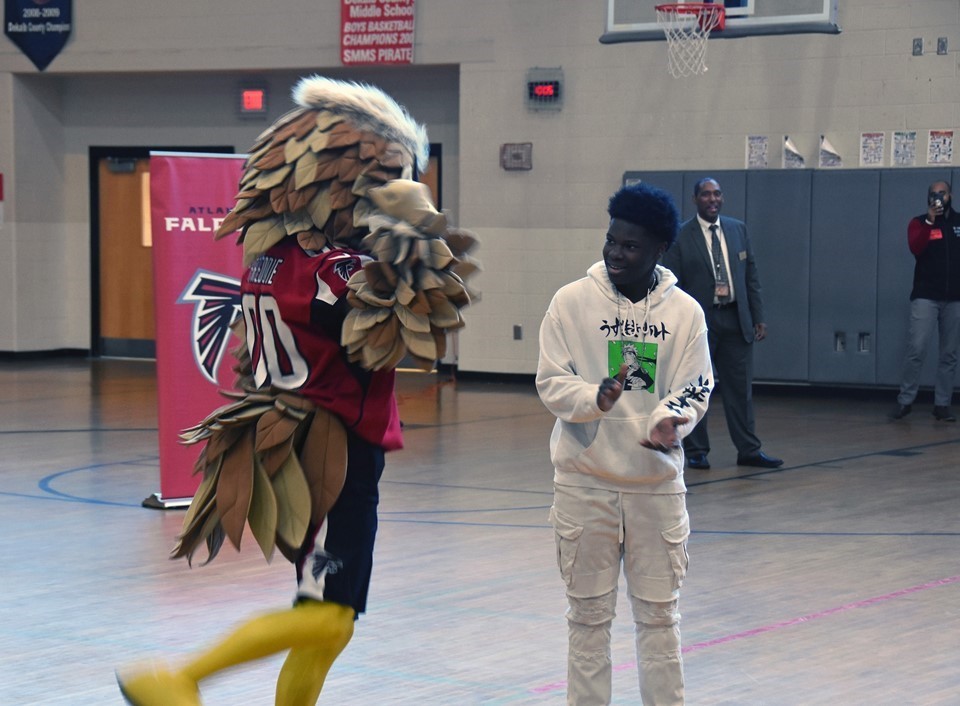 Freddie Falcon with the Atlanta Falcons, Character Playbook Assembly